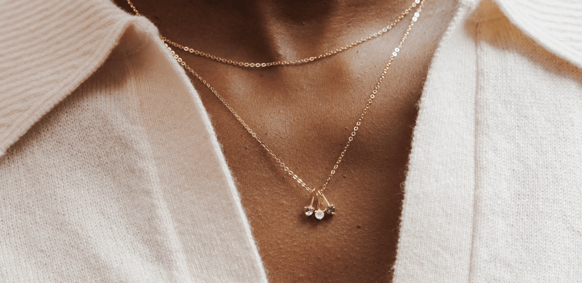 Birthstone Jewelry for Moms: the Gift that’s Always Personal