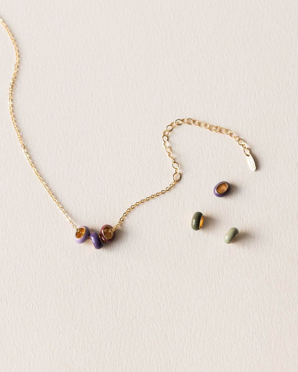 Extra Aura Enamel Bead