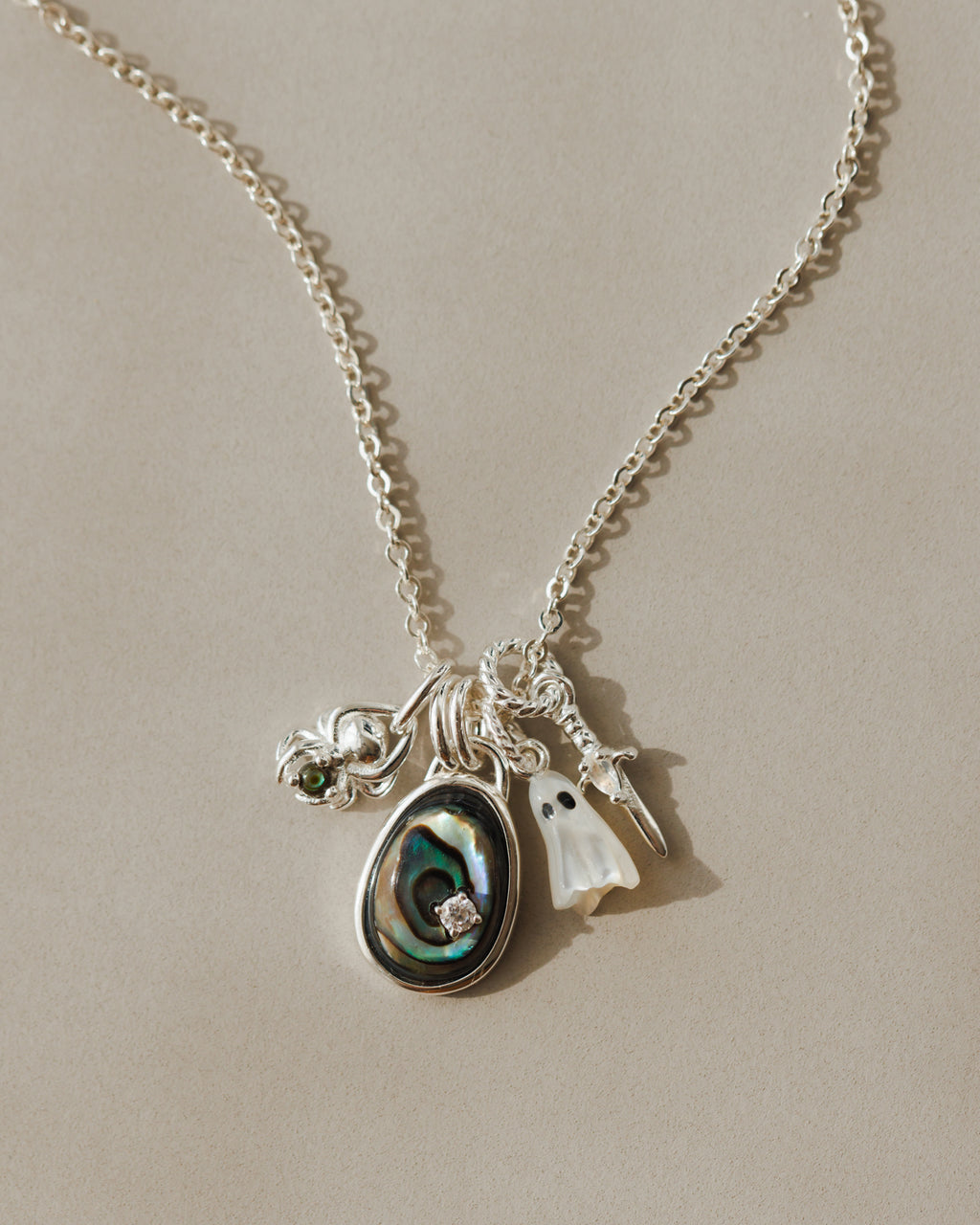 Spider's Treasure Charm