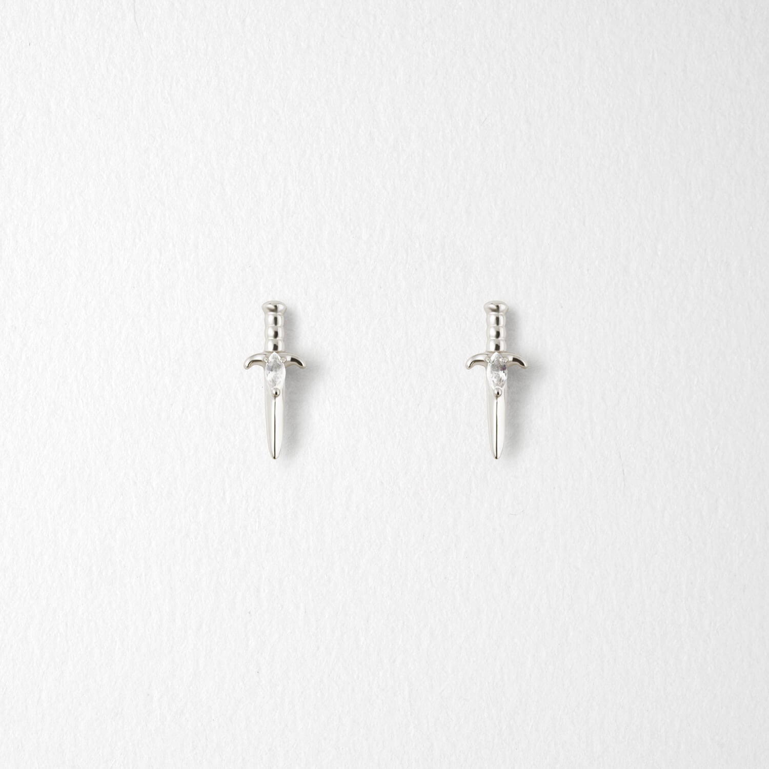 Inventory - Moonstone Dagger Studs