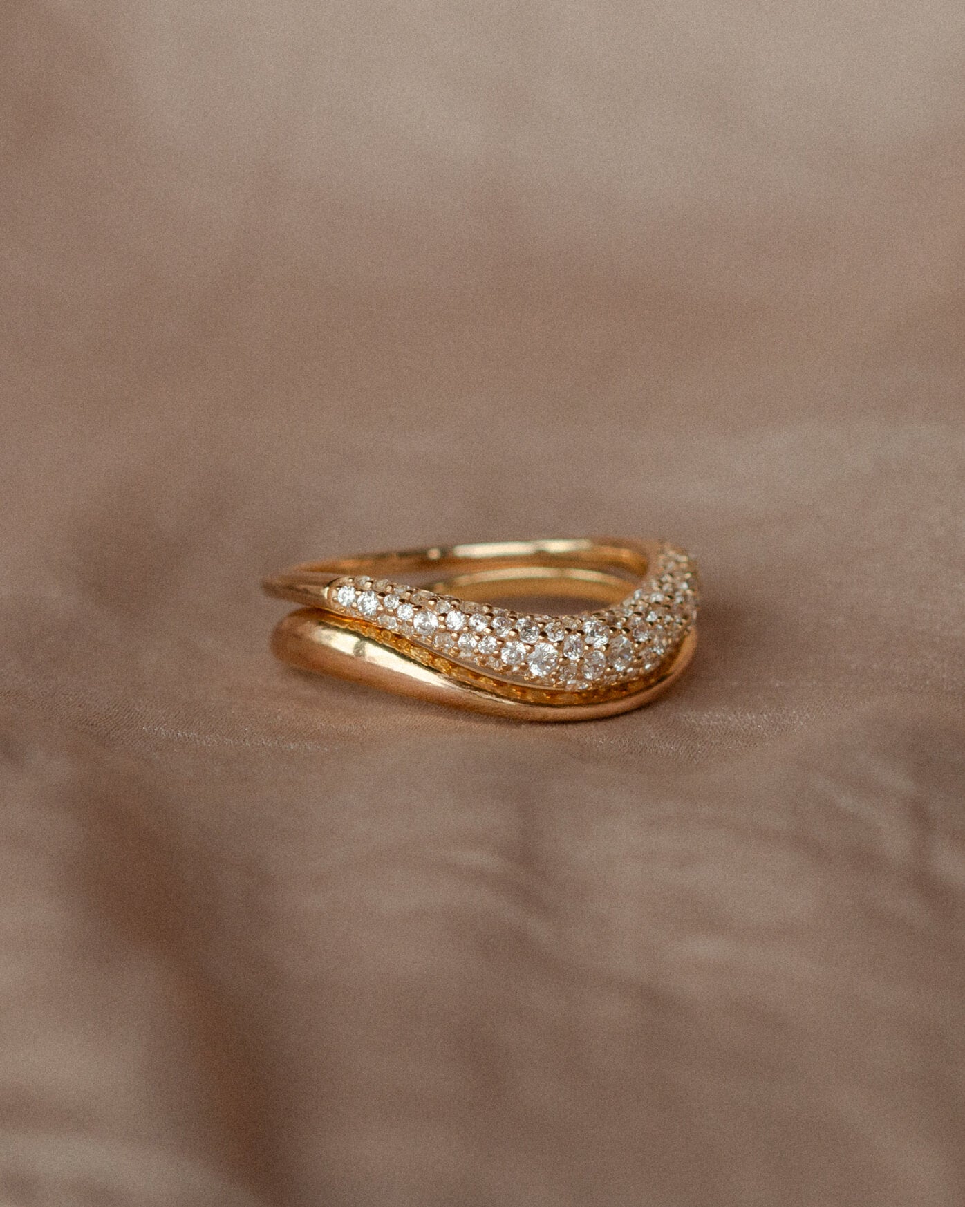 Pavé Flow Ring Set