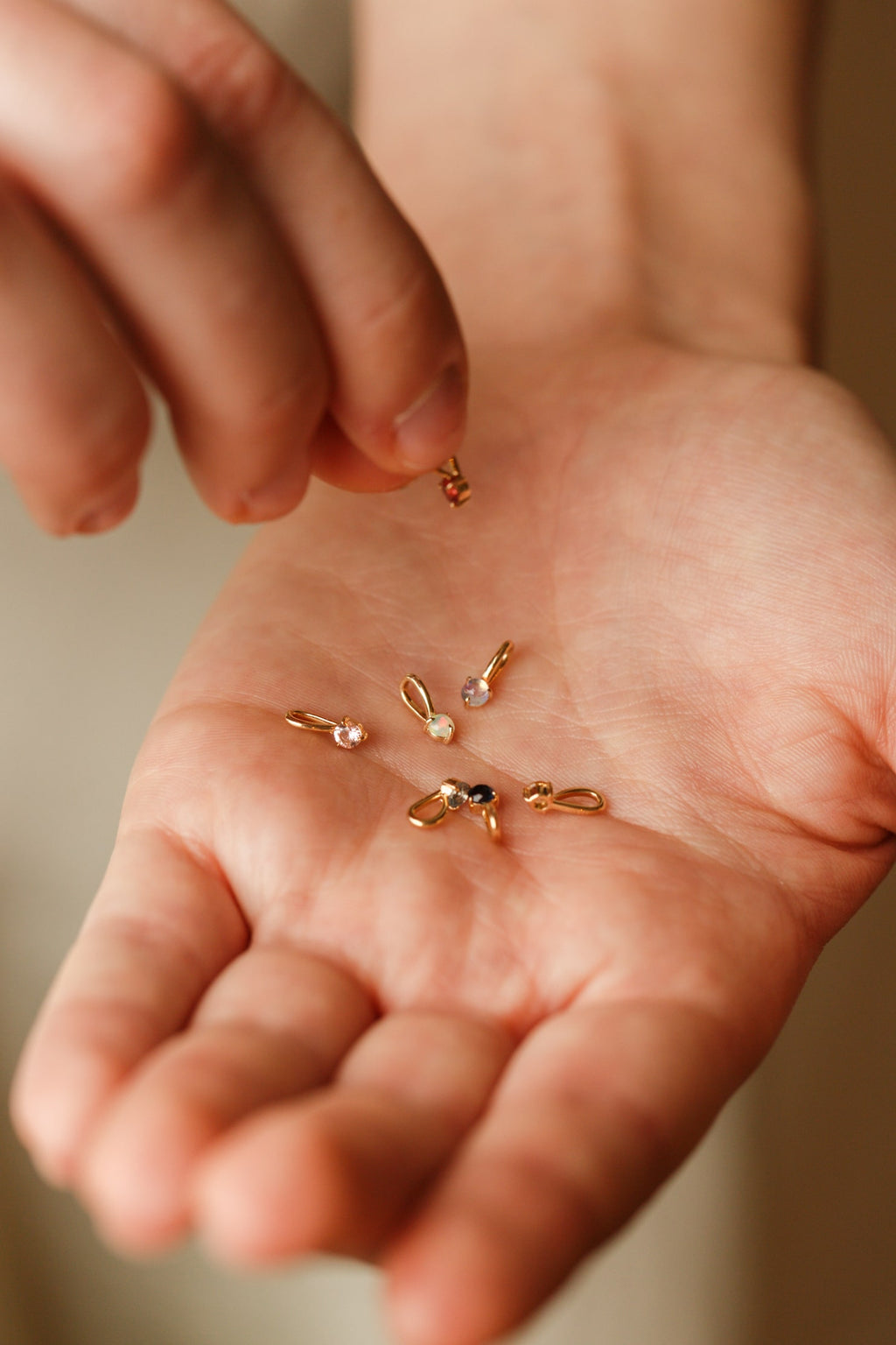 Solid Gold Flora Birthstone Necklace