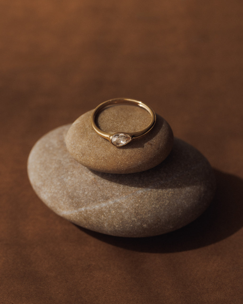 Solid Gold Zephyr Ring