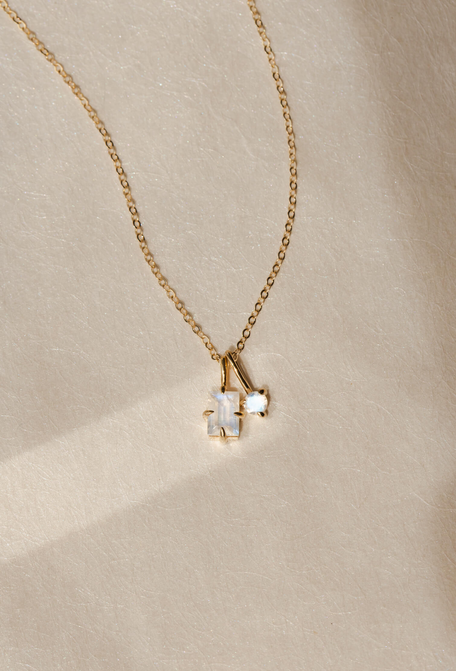 Solid Gold Toi et Moi Necklace