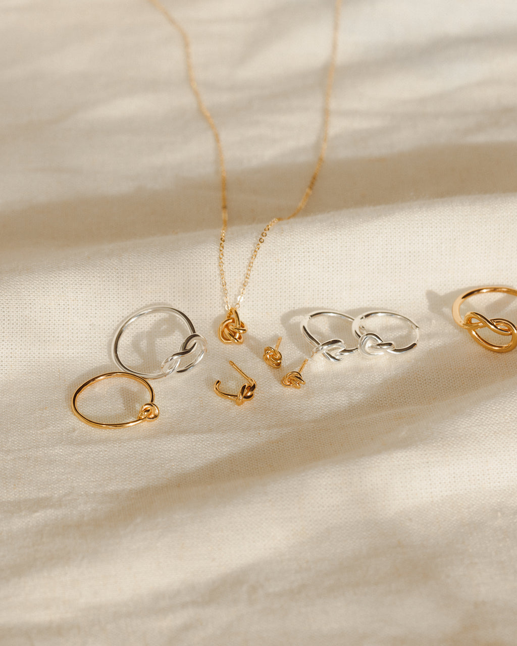 Eternal Knot Dainty Ring