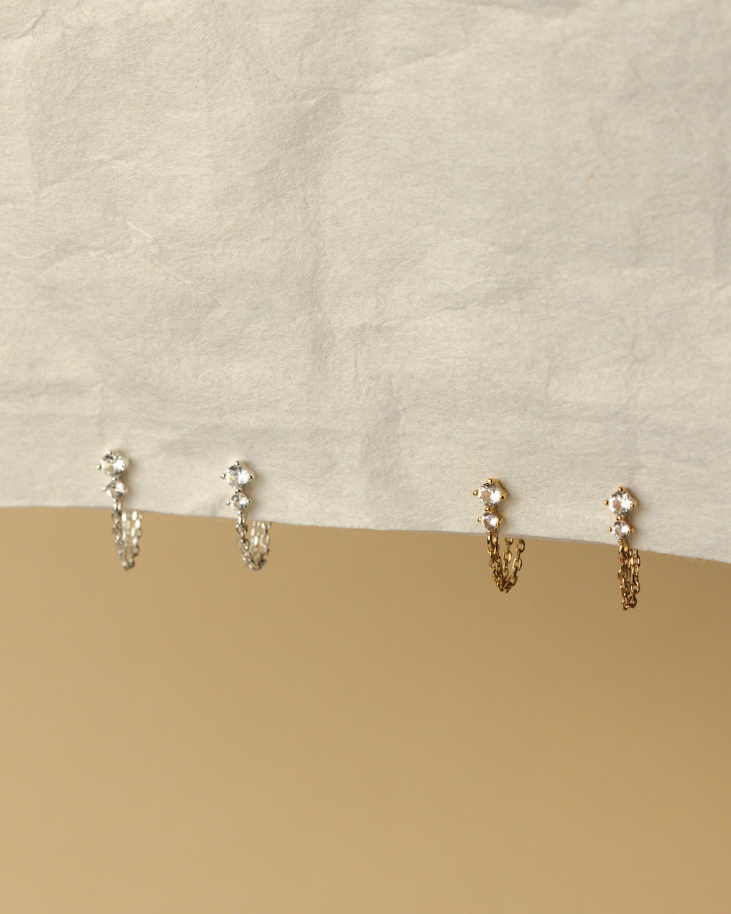 Nyx Chain Studs