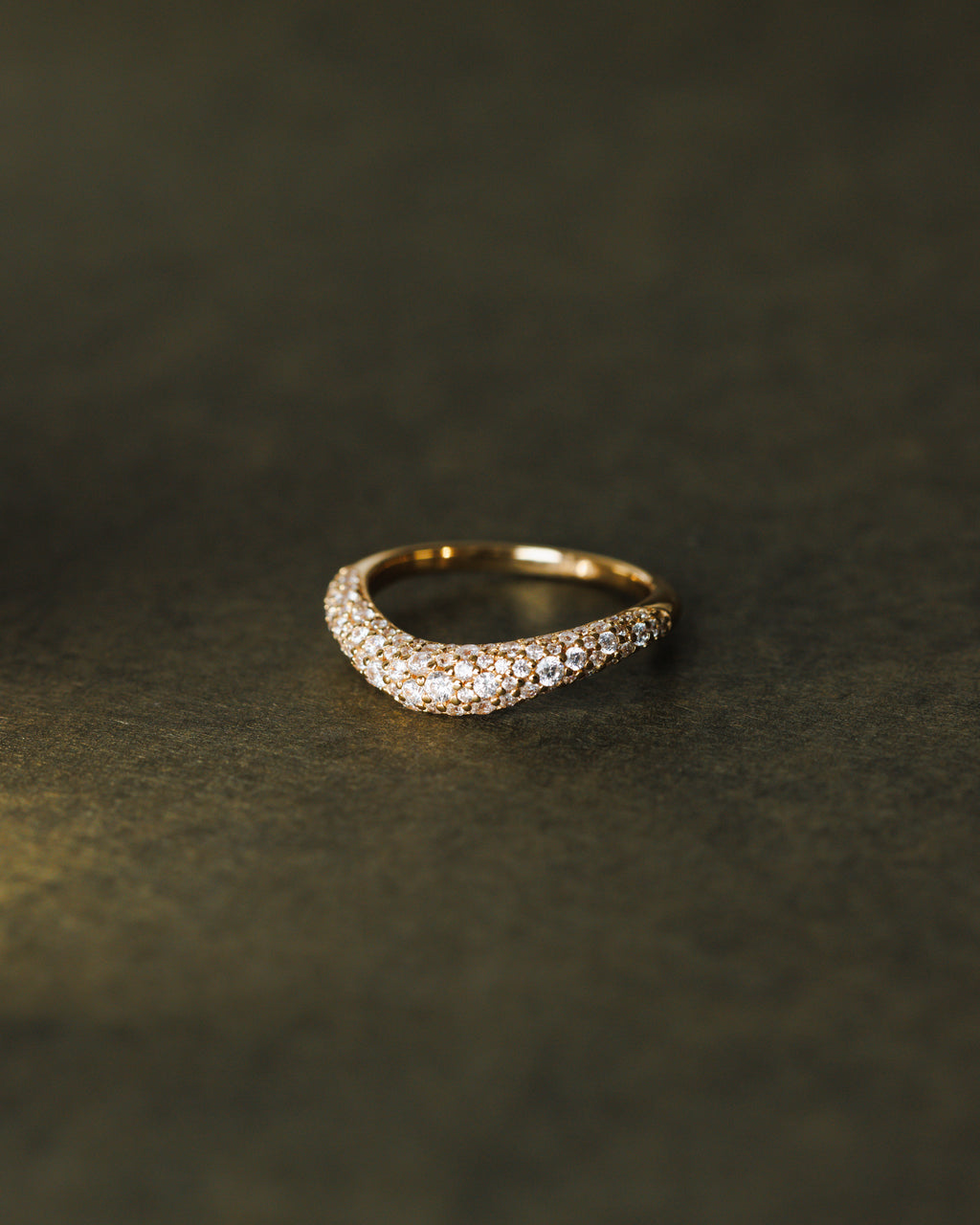 Pavé Flow Ring