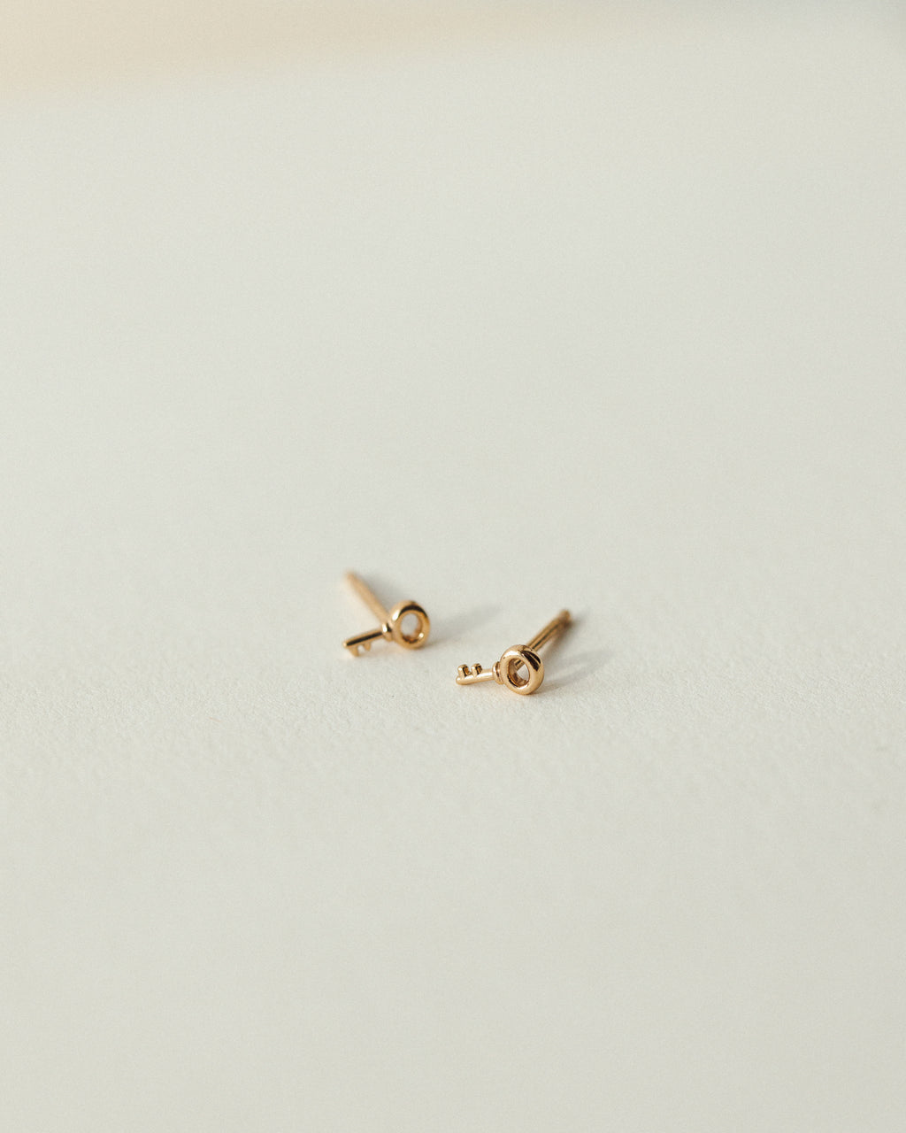 Material: 10k Solid Gold
