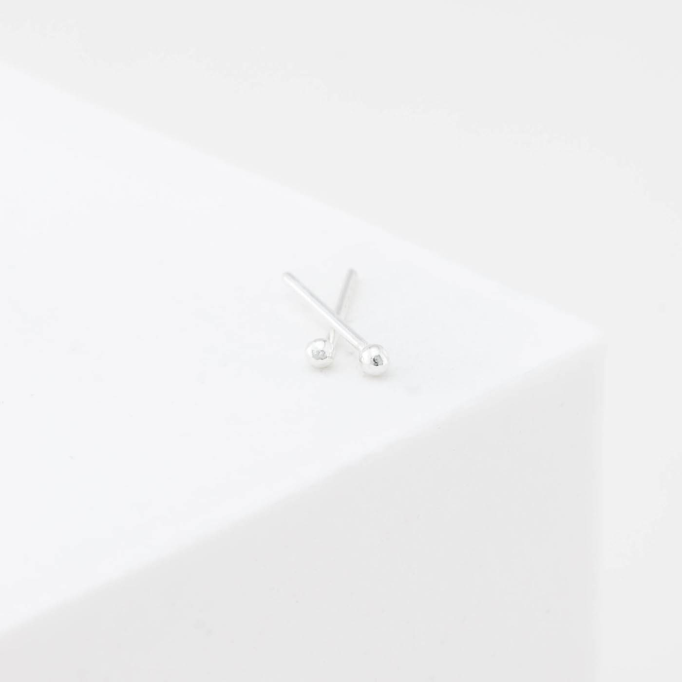 Mia Studs